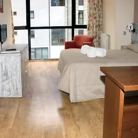 Aparthotel La Vall Blanca-2